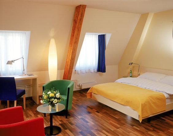 Royal Hotel - Urban Living Bázel Kültér fotó